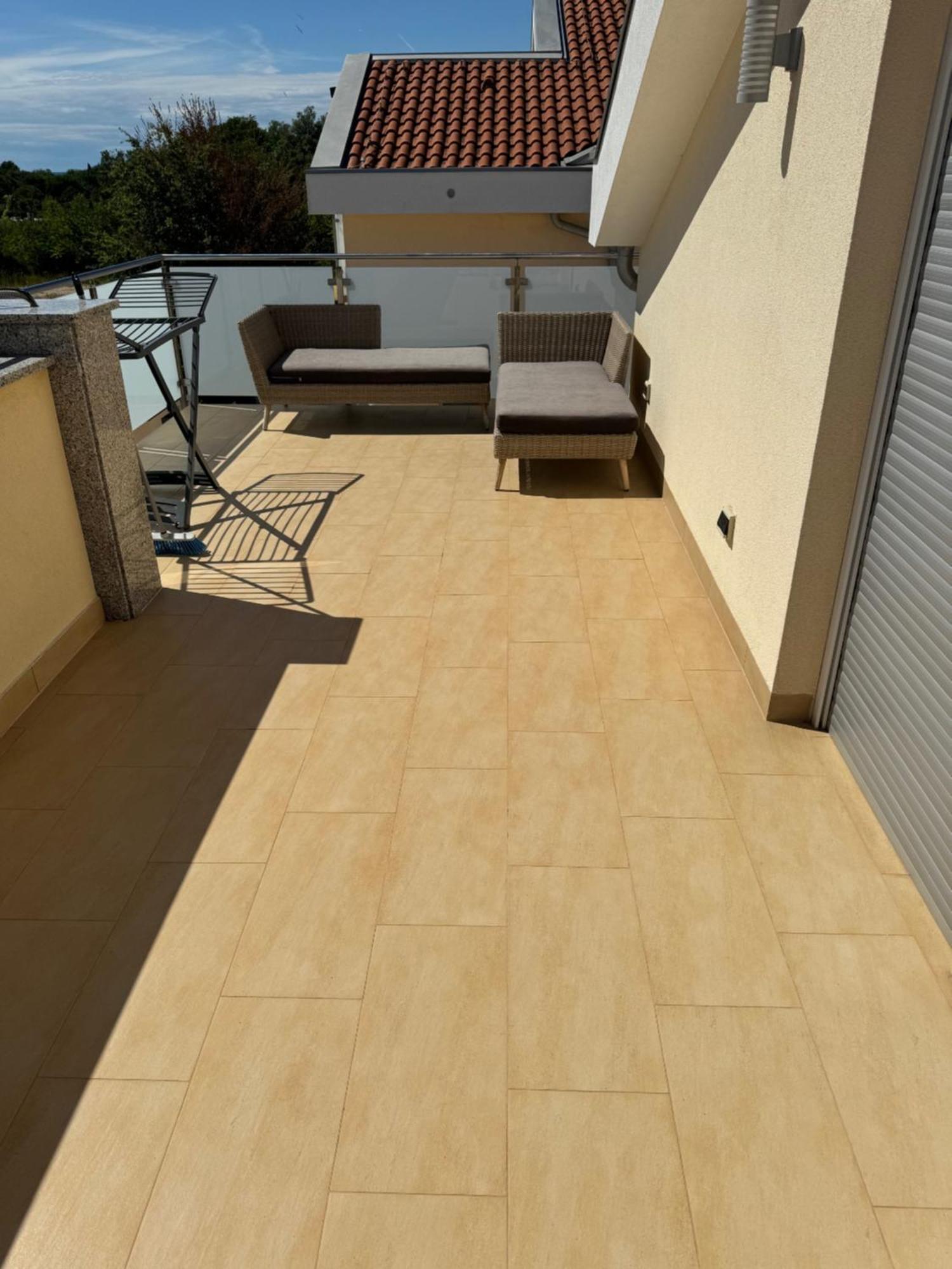 Funtana Appartements An Der 1 Reihe Vom Meer Exterior photo