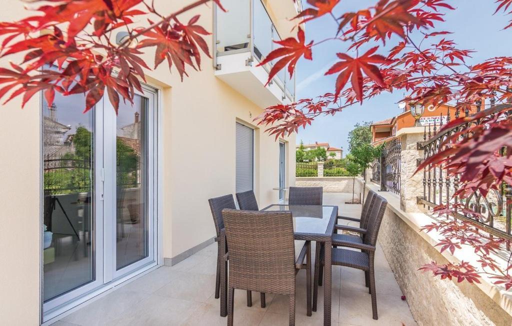 Funtana Appartements An Der 1 Reihe Vom Meer Exterior photo